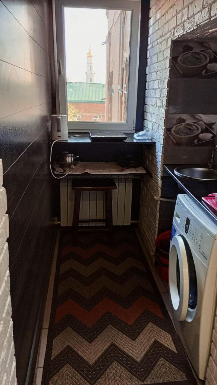 Suto4ki Grand Smart Apartment Kharkiv